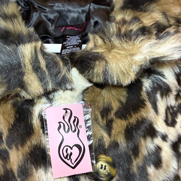New! Torrid sz 1 Faux Fur Leopard‎ Cheetah Coat with Pockets 1X - Picture 2 of 5